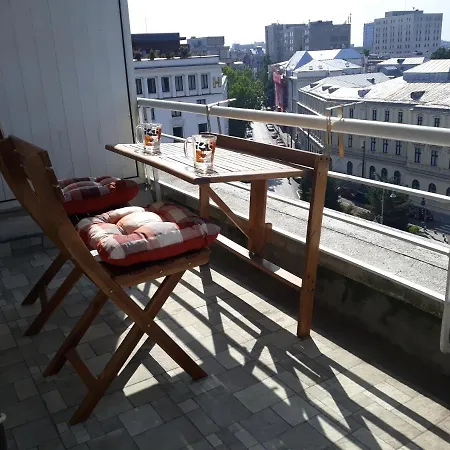 The Best Location Victory Avenue Apartment Bucharest